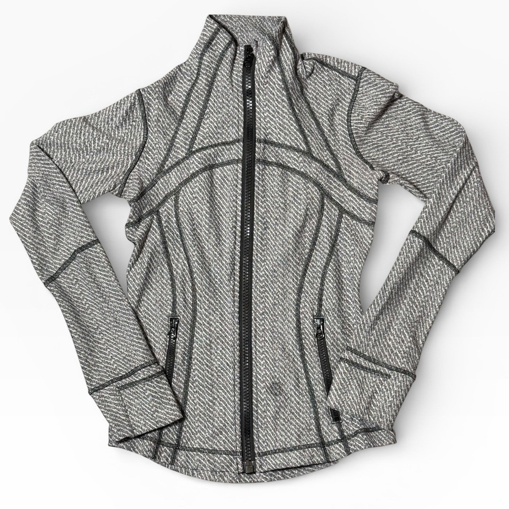 Lululemon Define Jacket Gray Black White Herringbone Full Zip Athletic Size 2/4‎